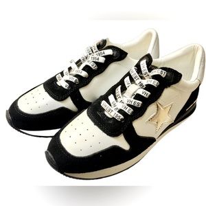 NWOB - Vintage Havana Rock Sneaker Size 8